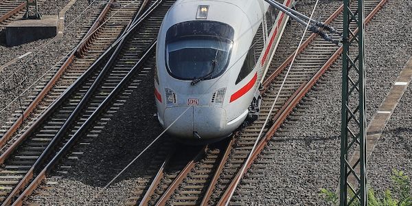 Baustart für umfangreiche Bauarbeiten zwischen Hannover und Berlin