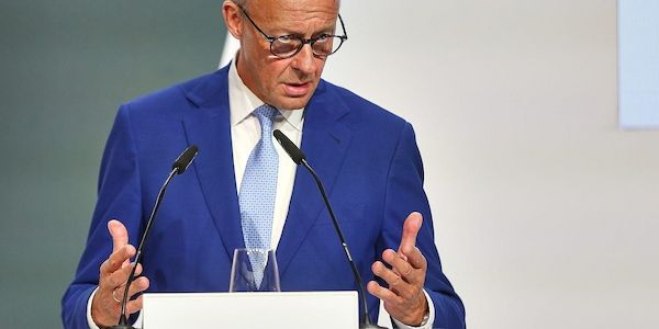 Merz sieht in Deutschland "führenden Investitionsstandort"