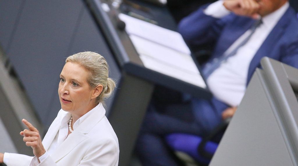 Infratest: AfD weiter deutlich vor Union
