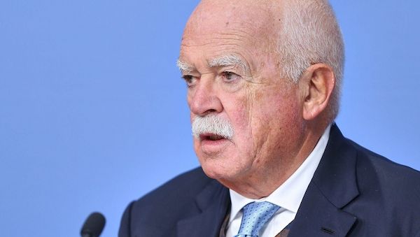Fregatten-Aus: Gauweiler wirft Pistorius Amtspflichtverletzung vor