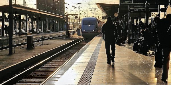 Bilger verspricht Bahnkunden spürbare Verbesserung bis 2029