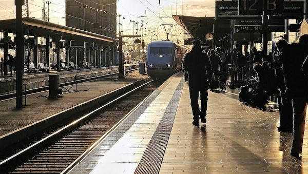 Bilger verspricht Bahnkunden spürbare Verbesserung bis 2029