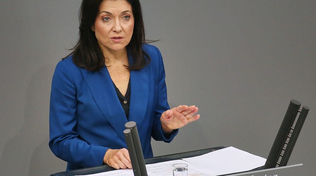 Reiche fordert Rentenreform-Beschluss bis Jahresende