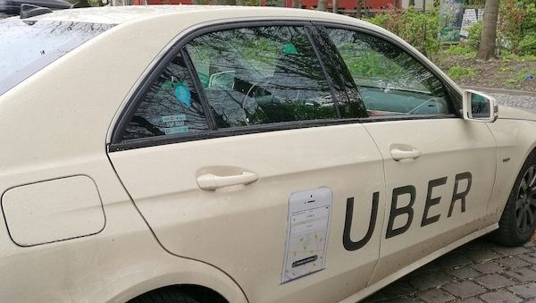 Uber startet Pilotbetrieb für Robotaxis in München