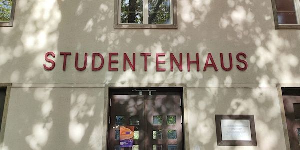 Deutlich Mehrheit beginnt Studium im eigenen Bundesland