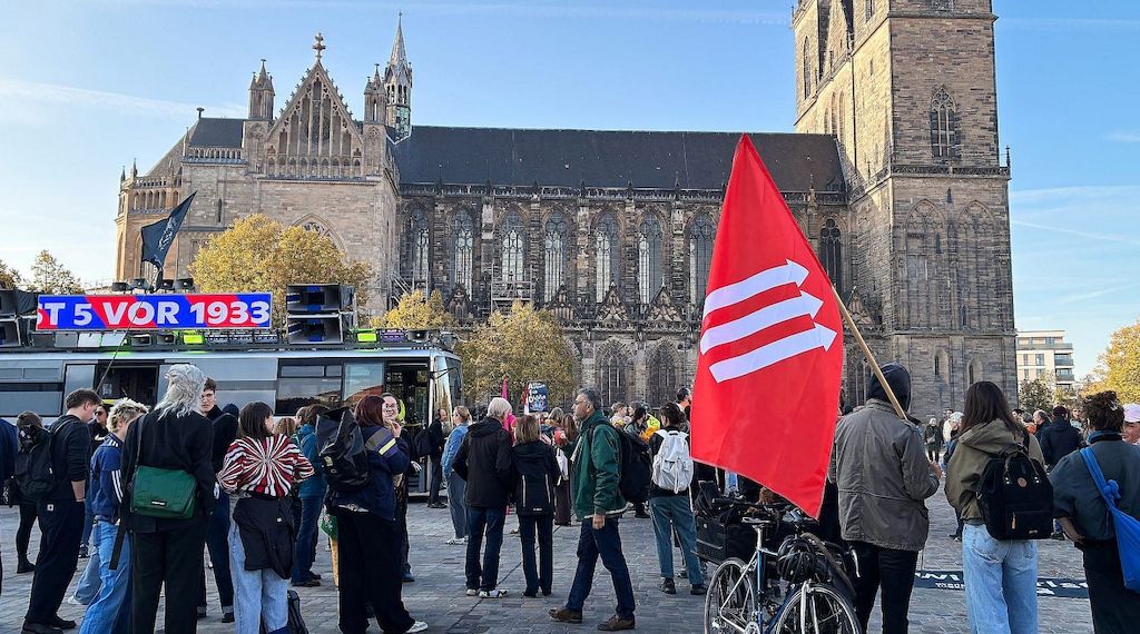 Proteste in Magdeburg vor konstituierender Sitzung des Landtags