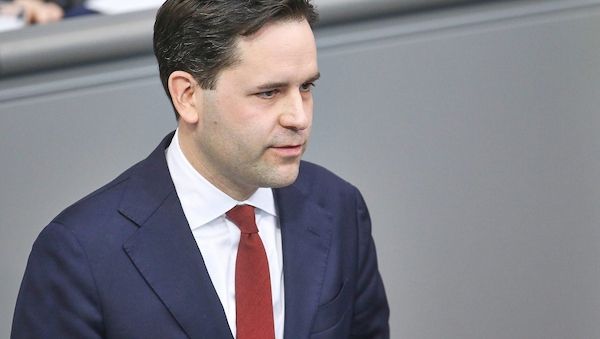 JU-Chef warnt Merz vor Einknicken bei Rente