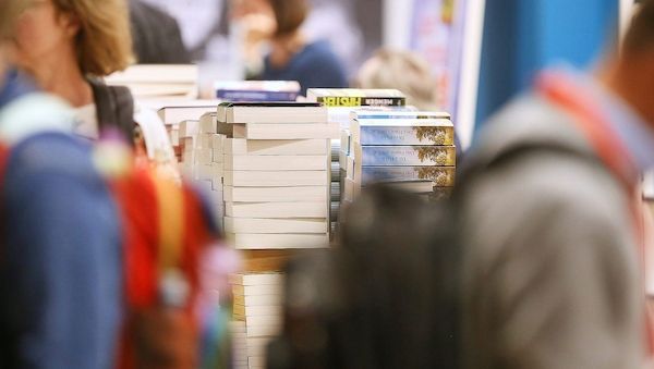 Kanadierin Anne Carson bekommt Literatur-Nobelpreis