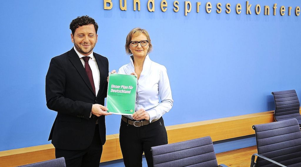 Grünen-Spitze legt Leitantrag für Parteitag vor