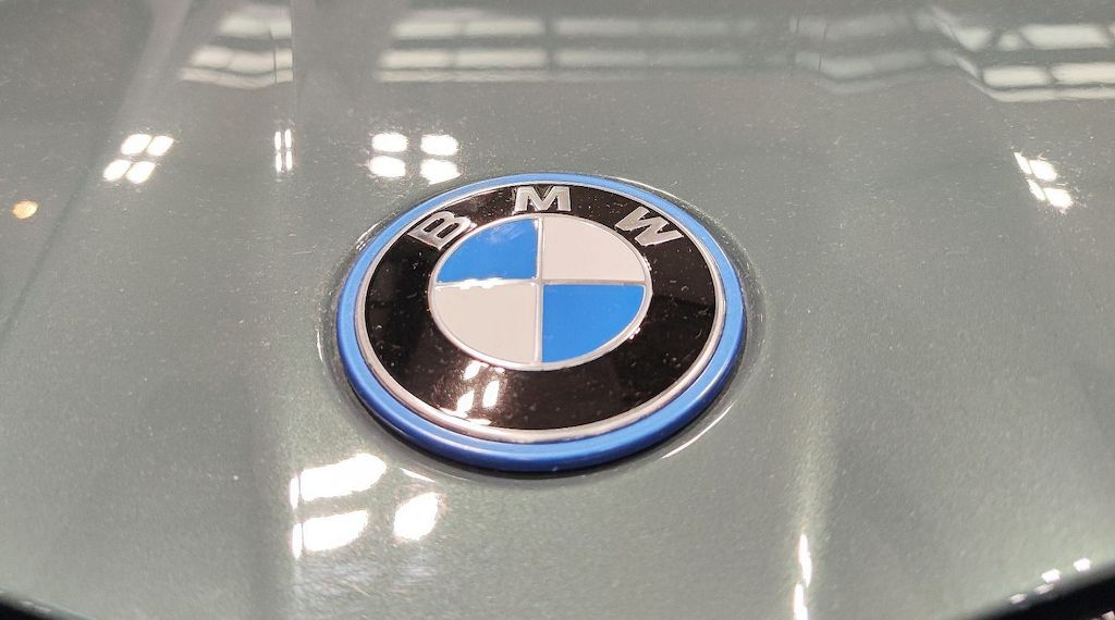 BMW verkauft neuen Elektro-SUV in Europa doppelt so oft wie Mercedes