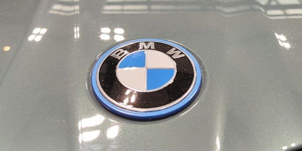 BMW verkauft neuen Elektro-SUV in Europa doppelt so oft wie Mercedes