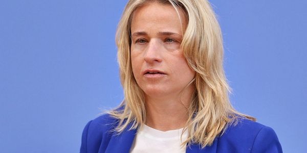VdK kritisiert Kürzungen für pflegende Angehörige im Rentenalter