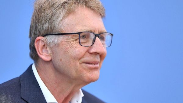 Ethikrat begrüßt Bundestagsentscheidung zu Pränataltests