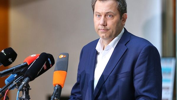 Klingbeil kündigt Neuwahl der gesamten SPD-Führung an