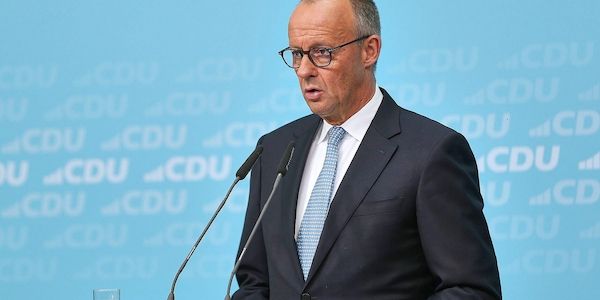Merz will schnelle Amtsübernahme von Schweitzer