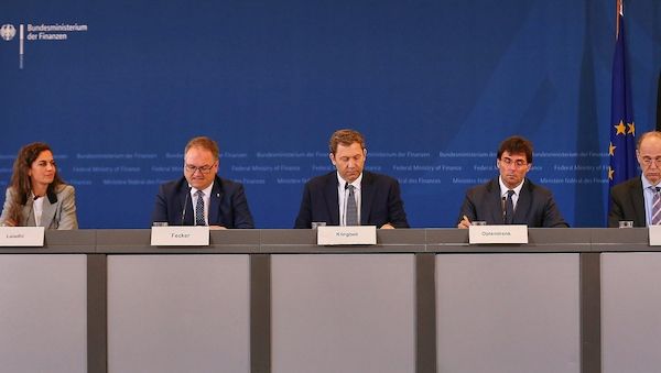 Klingbeil verteidigt Investitionen gegen Kritik der Länder