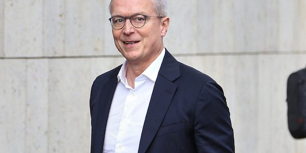 Wildberger setzt auf KI-Wachstum statt zusätzlicher KI-Steuer