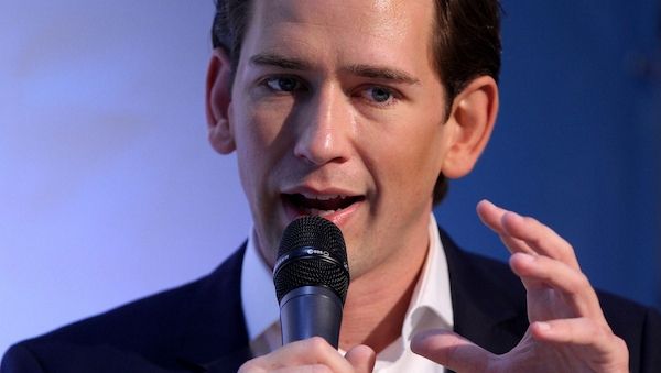 Kurz schließt Rückkehr in die Politik nicht aus