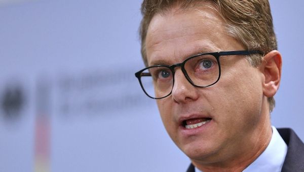 Linnemann: Krankenkassen-Zusatzbeitrag kann 2027 stabil bleiben