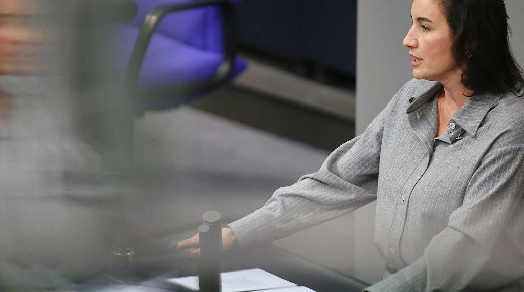 Bär will Wechseljahre-Forschung mit 21 Millionen Euro fördern