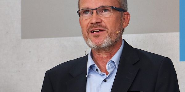 TK-Chef will Abschaffung von PKV und GKV
