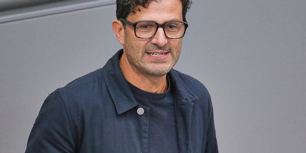 Pantisano kritisiert Hubertz für Gesetz gegen Enteignung