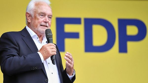 Kubicki sieht Verfassungsbruch im Berliner Sondierungspapier