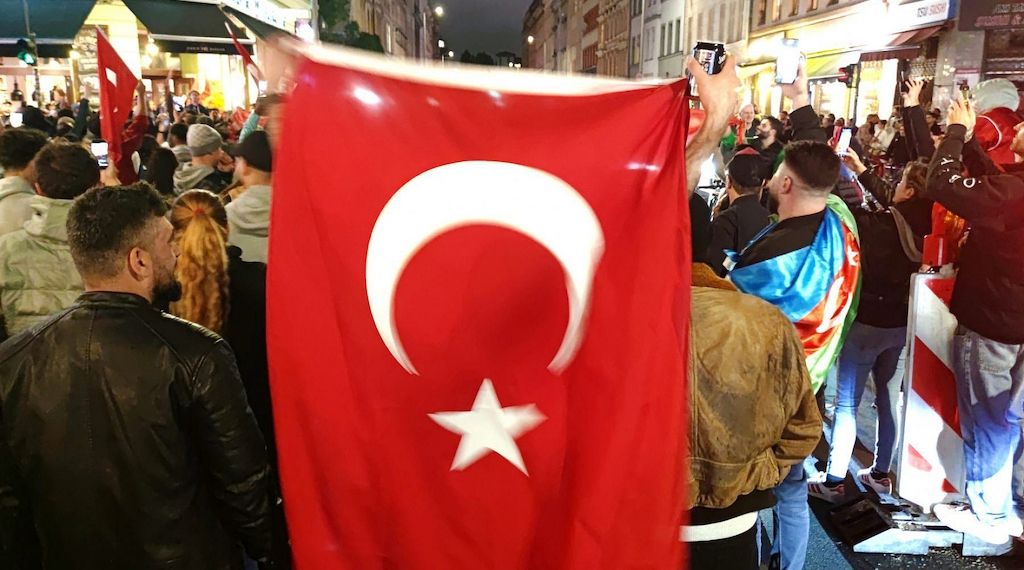 Pawlik kritisiert Rassismus gegen türkische Menschen
