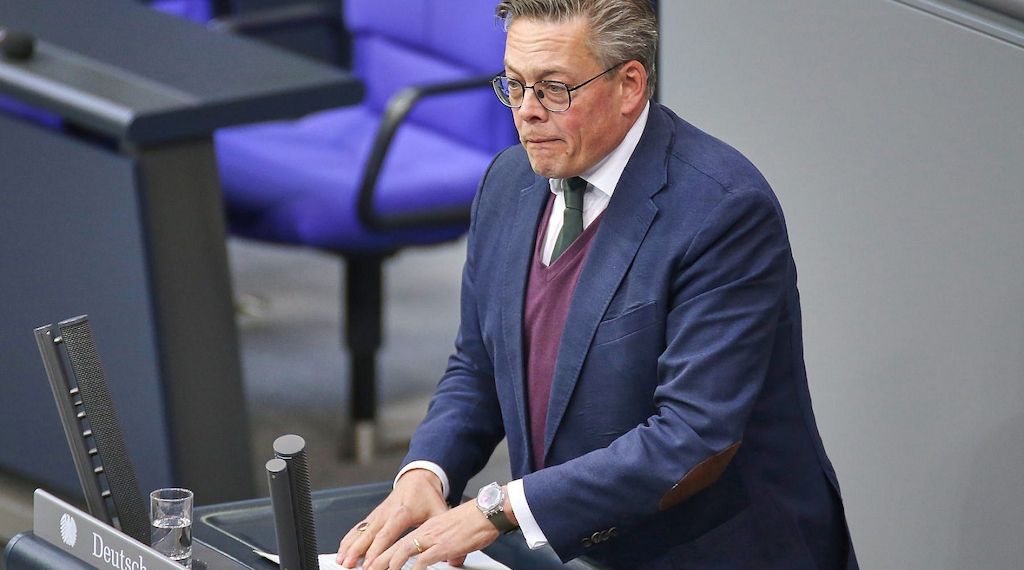 Von Notz: Bundesregierung mehrfach vor IT-Sicherheitslücken gewarnt
