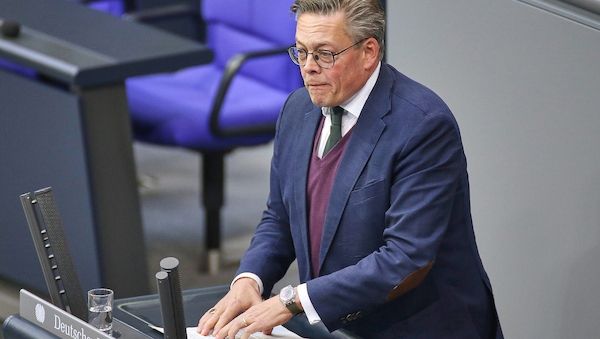 Von Notz: Bundesregierung mehrfach vor IT-Sicherheitslücken gewarnt