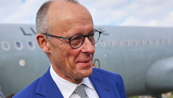 Politbarometer: Union verkürzt Abstand auf AfD