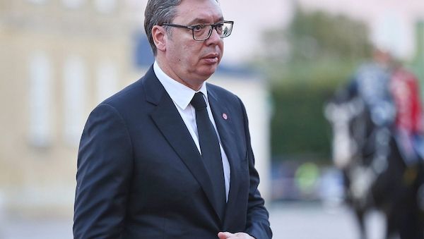 Massenproteste in Serbien fordern Ende der Regierung Vucic