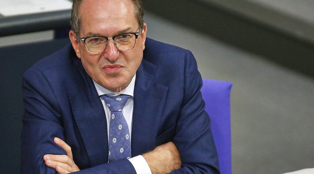 Linke kritisiert Dobrindt-Pläne gegen Vergesellschaftungen scharf