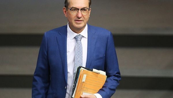 Jurist zweifelt Dobrindts Investitionsschutzgesetz an