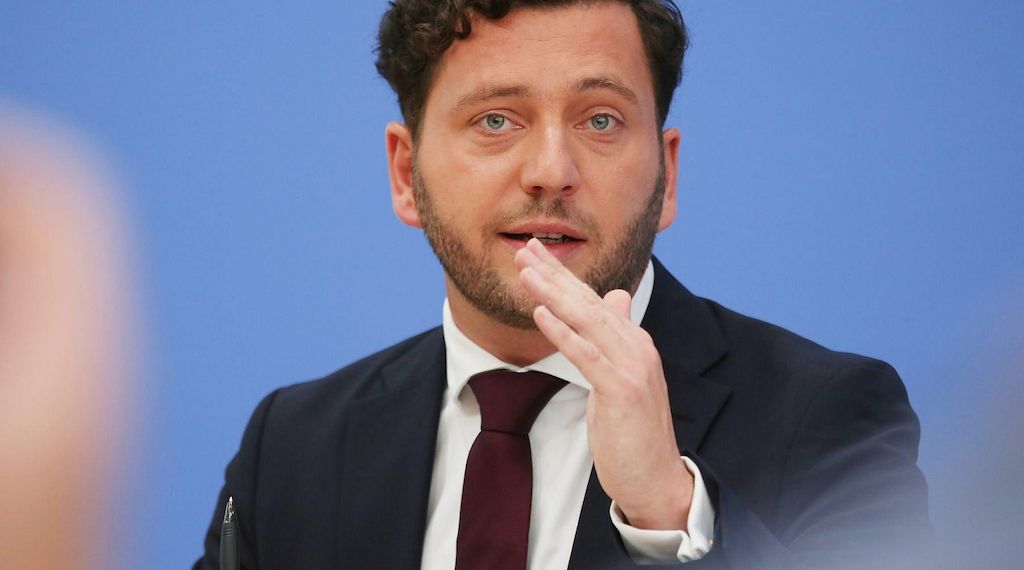 Banaszak warnt vor Kriminalisierung von Jugendprotesten